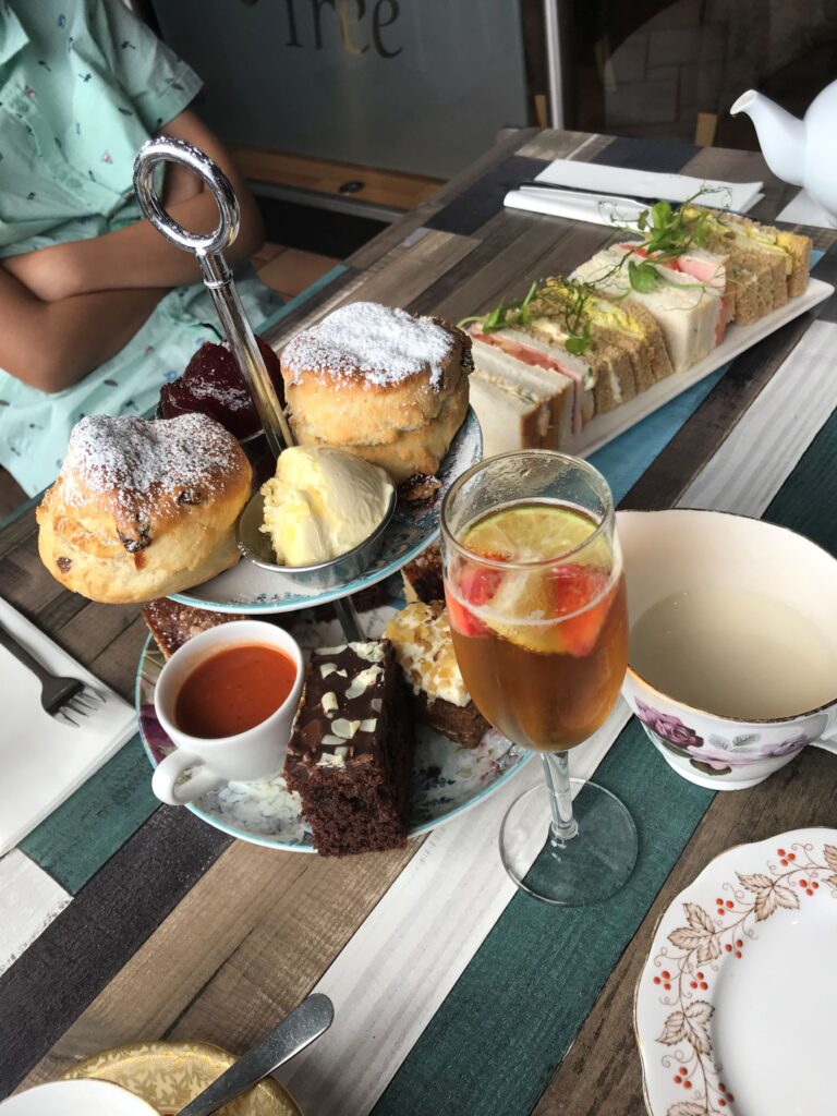 The Greatest afternoon tea fan